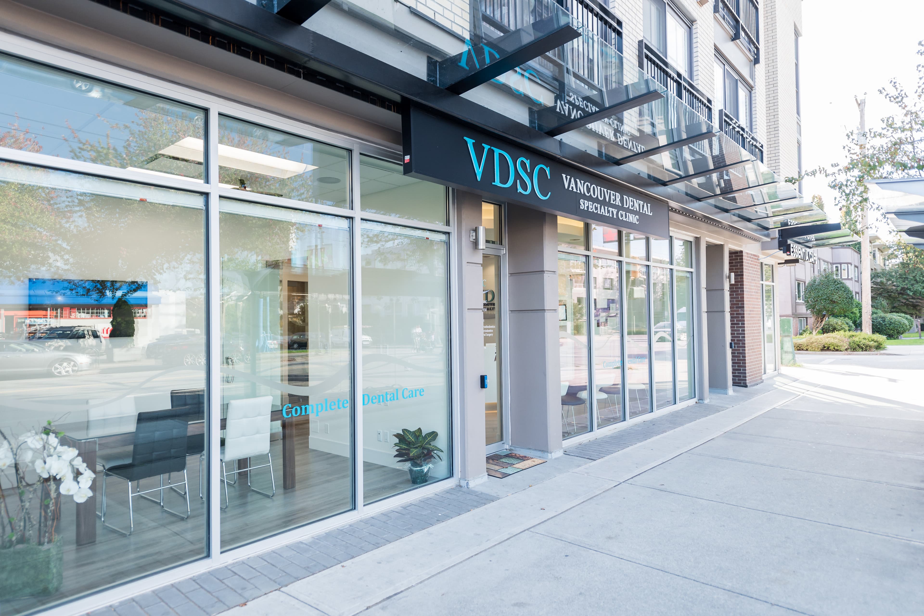 Clinic operatory and digital dental technology