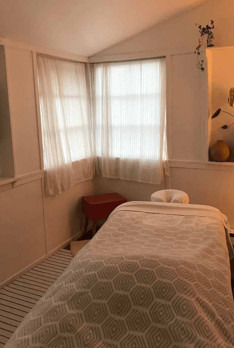 Paper Crane Massage Therapy (Commercial St) clinic photo