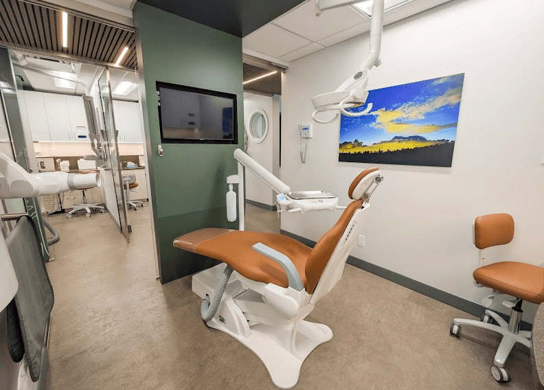 Dentist at Lelem Village clinic photo