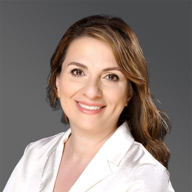 Dr. Faranak Zaeimdar photo