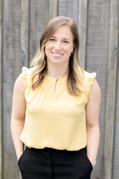 Dr. Maureen Bea Perzan photo