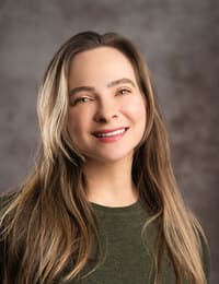 Elizabeth Israel photo