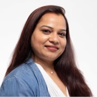 Dr. KAMYANI BANSAL photo